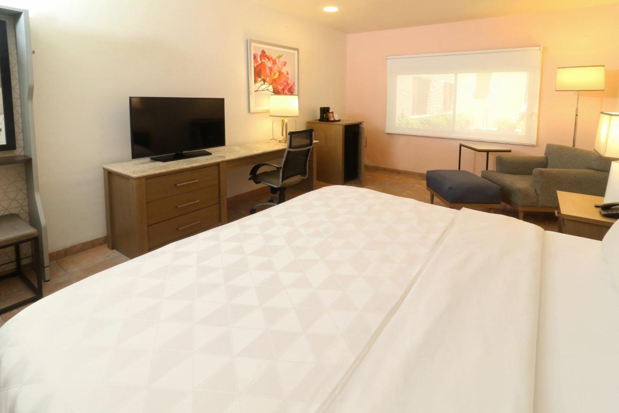 Holiday Inn Ciudad Del Carmen By Ihg Exteriör bild