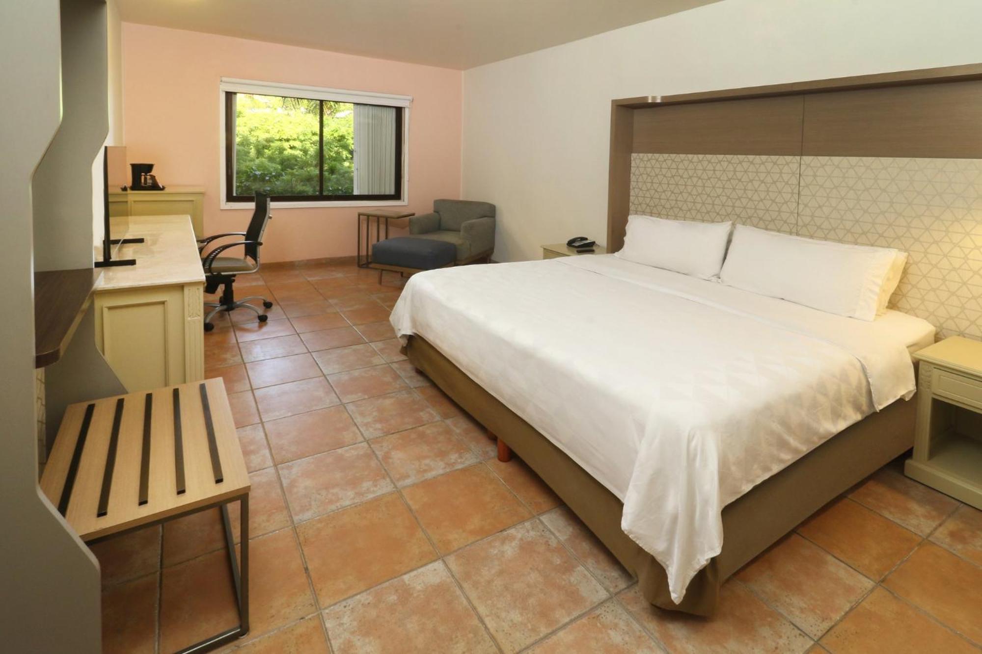 Holiday Inn Ciudad Del Carmen By Ihg Exteriör bild